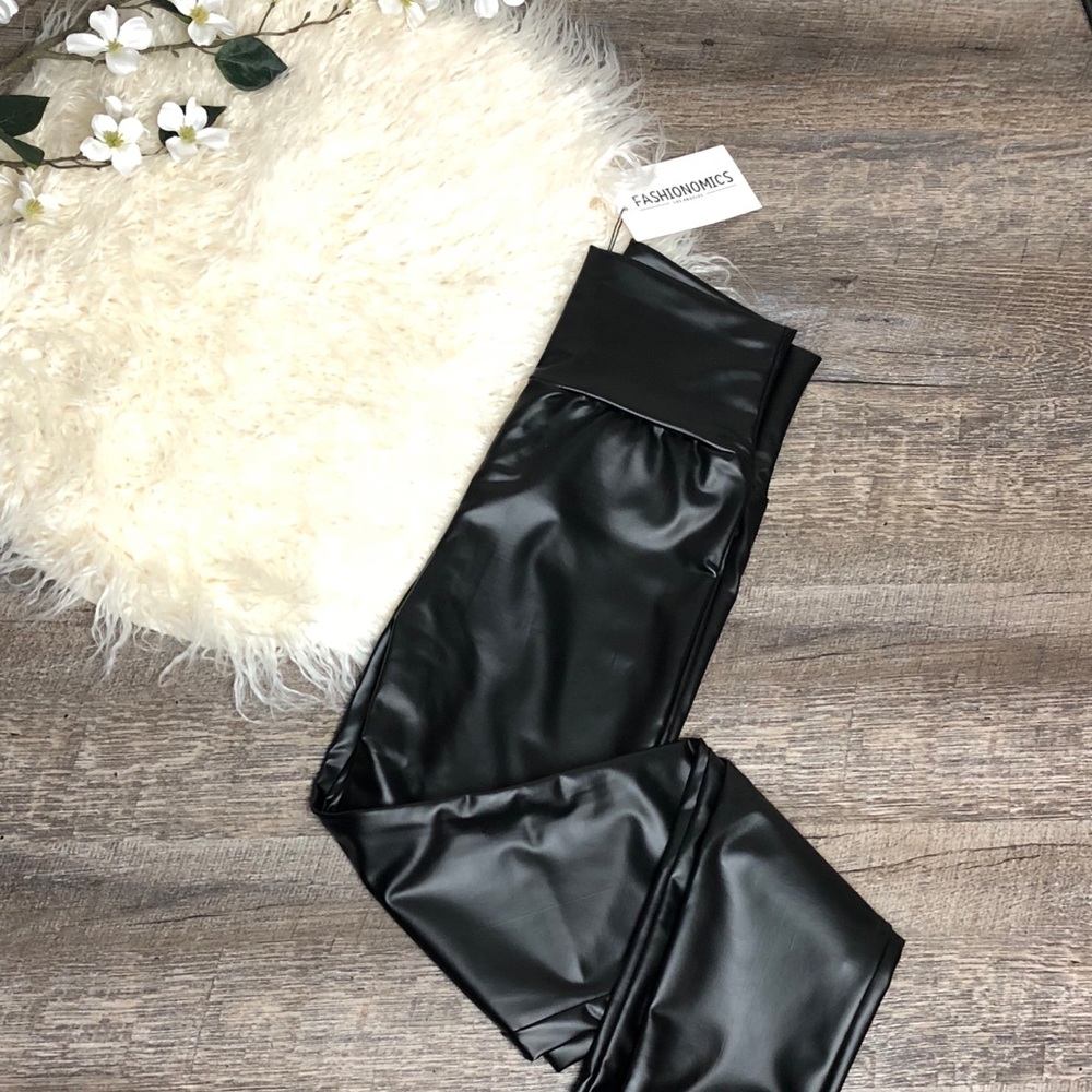 Faux Leather Leggings! - Picture 6 of 7